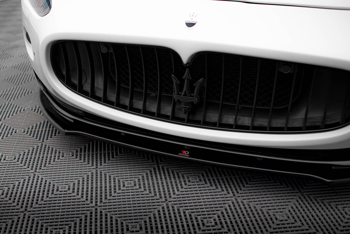 Frontläpp för Maserati Granturismo Mk1