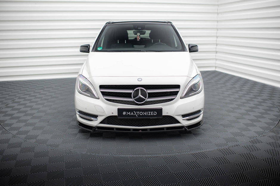 Frontläpp för Mercedes-Benz B W246