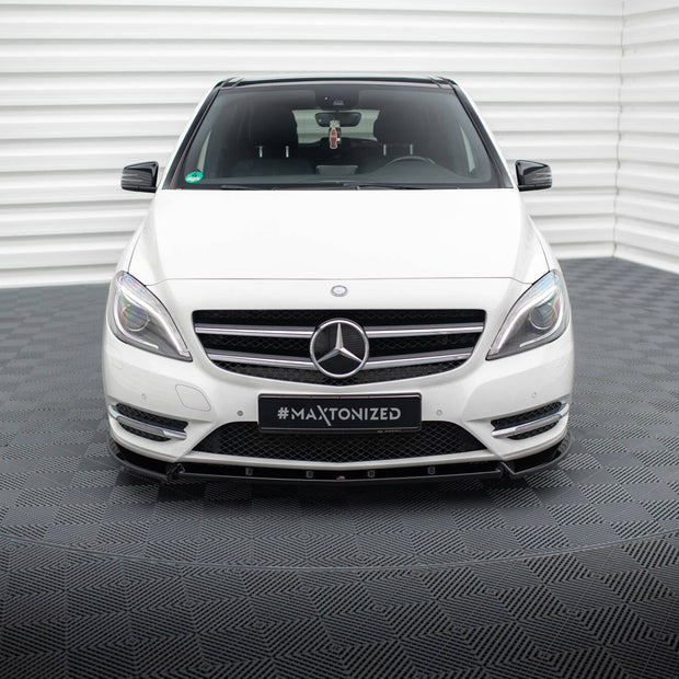Frontläpp för Mercedes-Benz B W246
