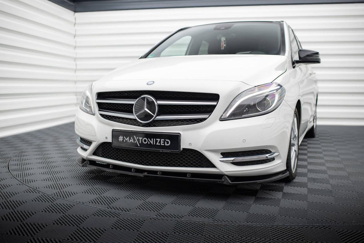 Frontläpp för Mercedes-Benz B W246