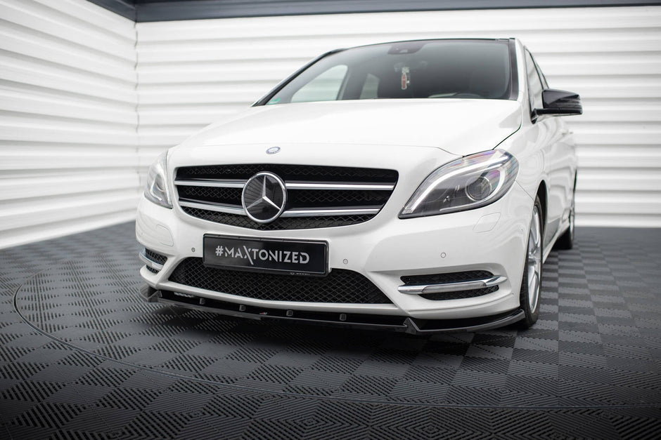 Frontläpp för Mercedes-Benz B W246