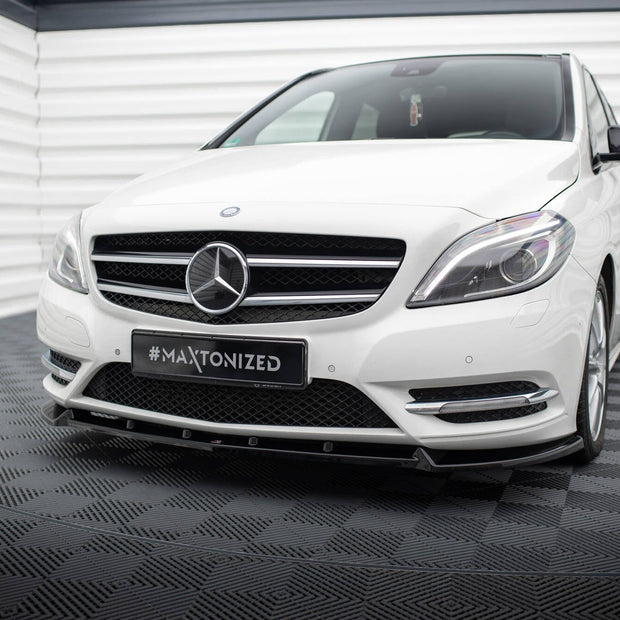 Frontläpp för Mercedes-Benz B W246