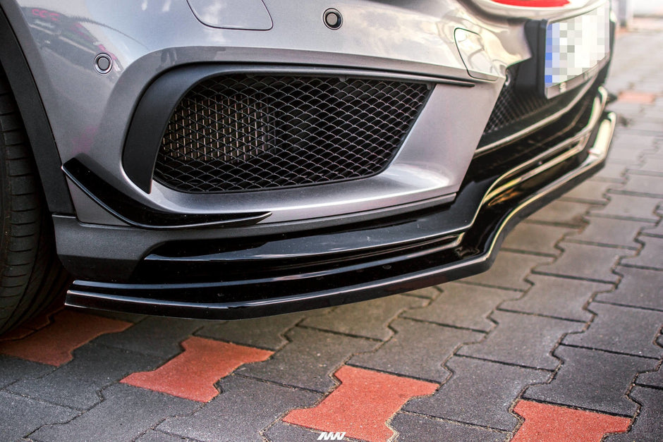 Frontläpp för Mercedes-Benz GLA 45 AMG