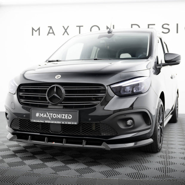 Frontläpp för Mercedes-Benz T W420