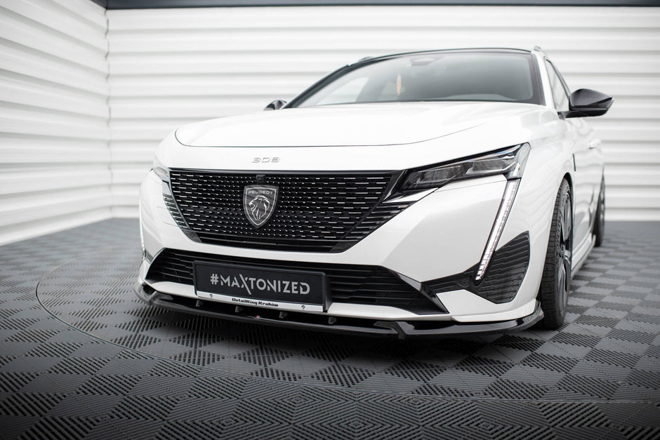 Frontläpp för Peugeot 308 GT Mk3
