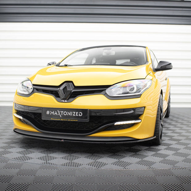 Frontläpp för Renault Megane Mk3 RS V.1