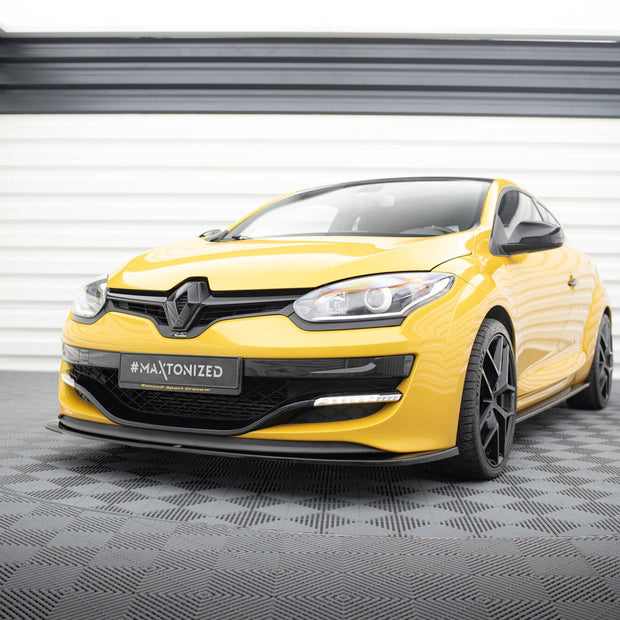 Frontläpp för Renault Megane Mk3 RS V.2