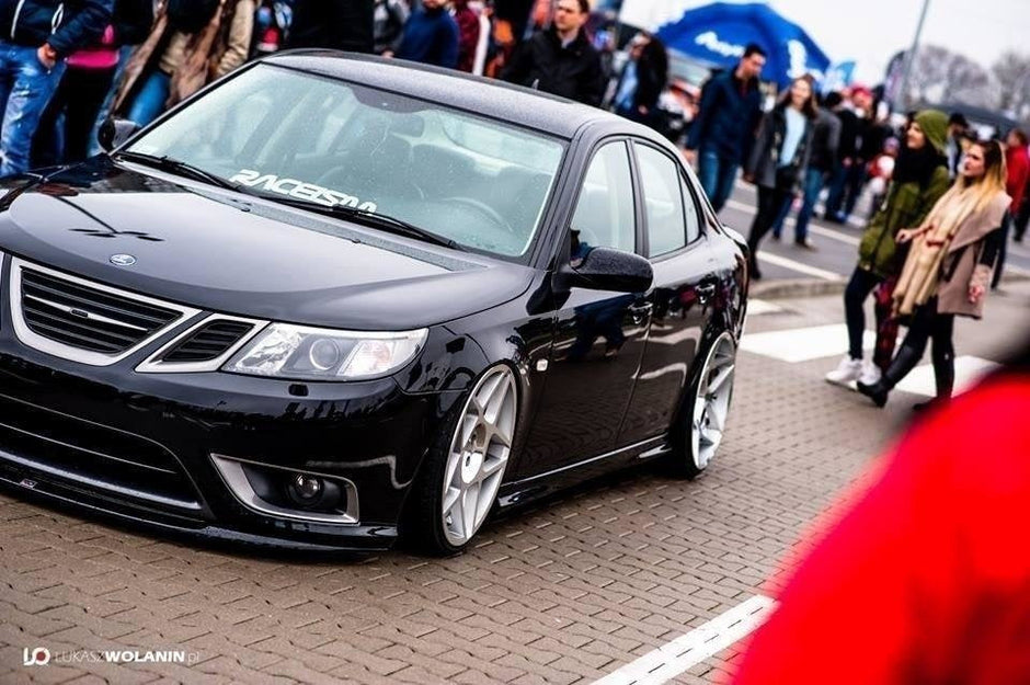 Frontläpp för Saab 9-3 Turbo X