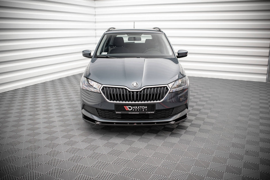 Frontläpp för Skoda Fabia Mk3 Facelift