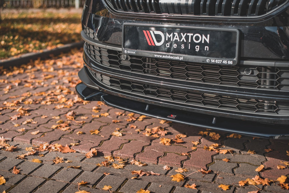 Frontläpp för Skoda Karoq Sportline