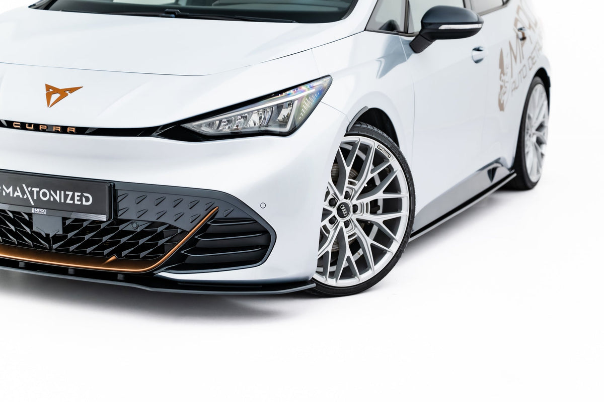 Street Pro Frontläpp för Cupra Born Mk1
