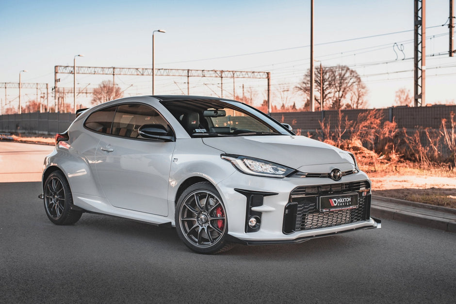 Street Pro Frontläpp + Flaps för Toyota GR Yaris Mk4