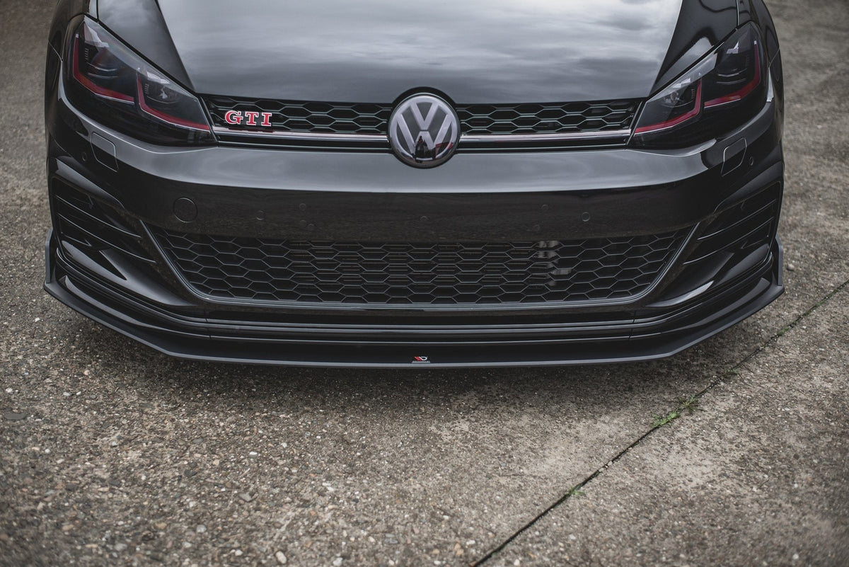Street Pro Frontläpp för Volkswagen Golf Mk7 GTI TCR