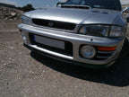 Frontläpp för Subaru Impreza GT