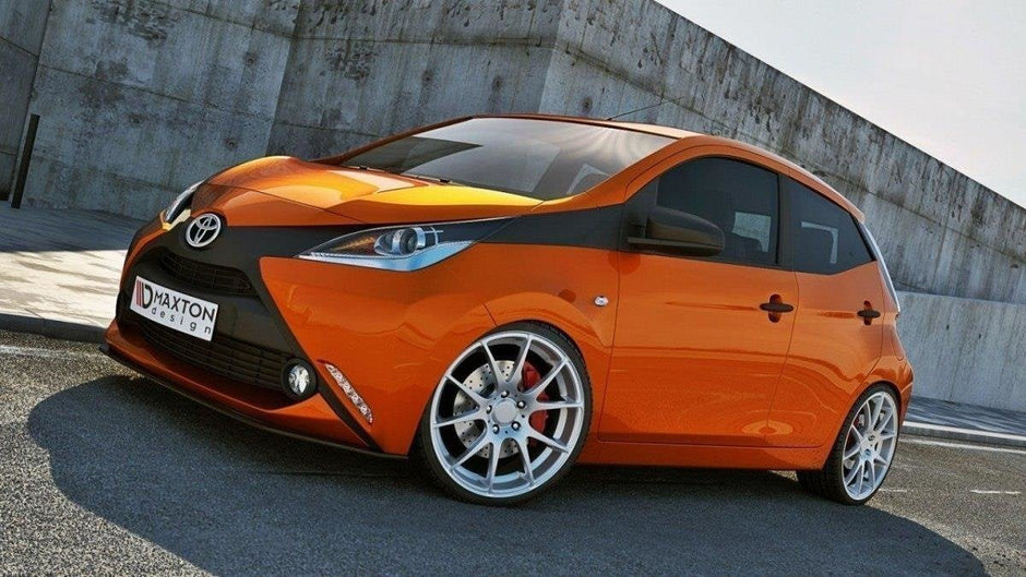 Frontläpp för Toyota AYGO Mk2