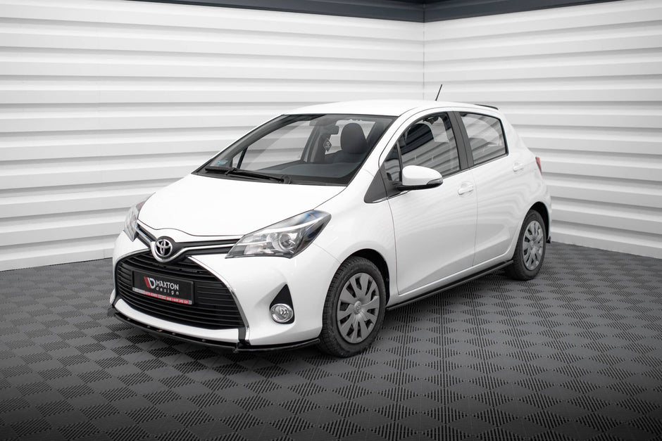 Frontläpp för Toyota Yaris Mk3 Facelift