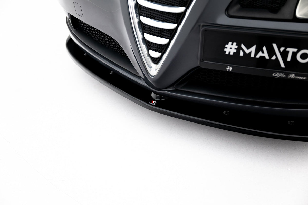 Frontläpp V.1 för Alfa Romeo GT