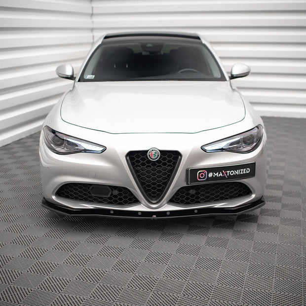 Frontläpp V.1 för Alfa Romeo Giulia Sport