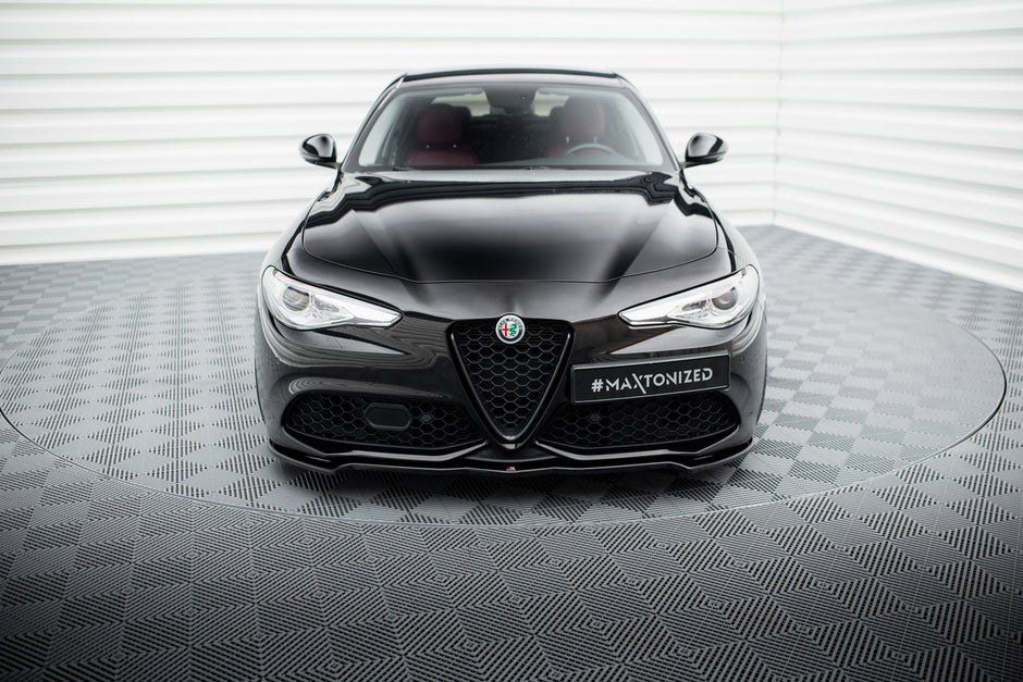 Frontläpp V.1 för Alfa Romeo Giulia Veloce