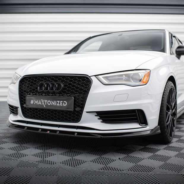 Frontläpp V.1 för Audi A3 Sedan 8V