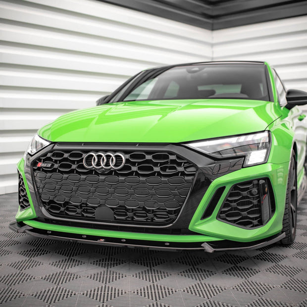 Frontläpp V.1 för Audi RS3 Sedan 8Y