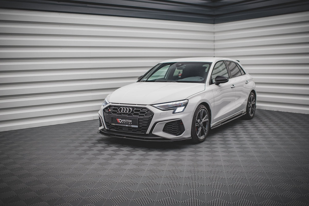 Frontläpp V.1 för Audi S3 / A3 S-Line 8Y