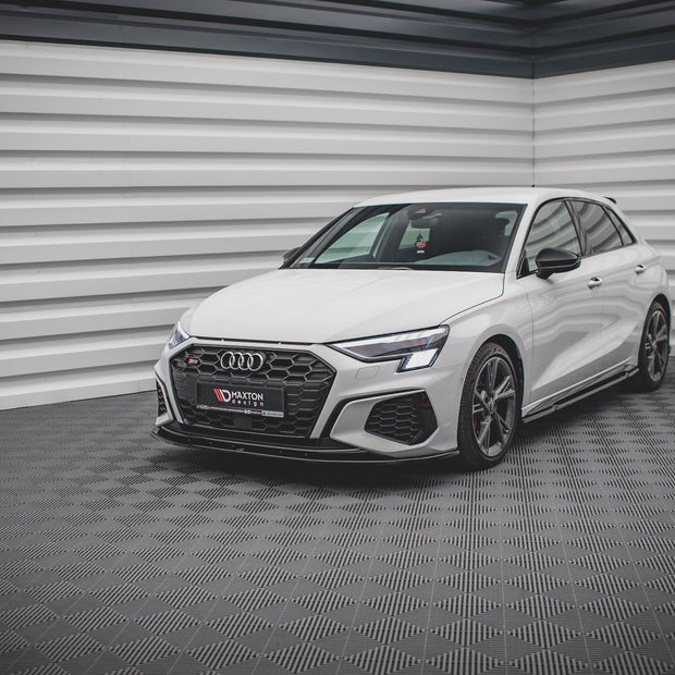Frontläpp V.1 för Audi S3 / A3 S-Line 8Y