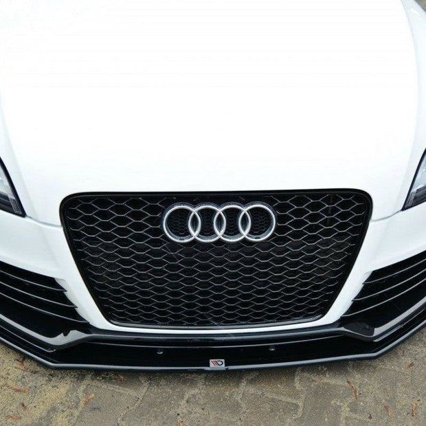 Frontläpp V.1 för Audi TT RS 8J