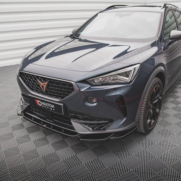 Frontläpp V.1 för Cupra Formentor