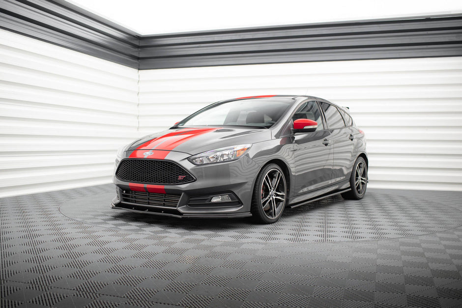 Frontläpp V.1 för Ford Focus ST Mk3 Facelift