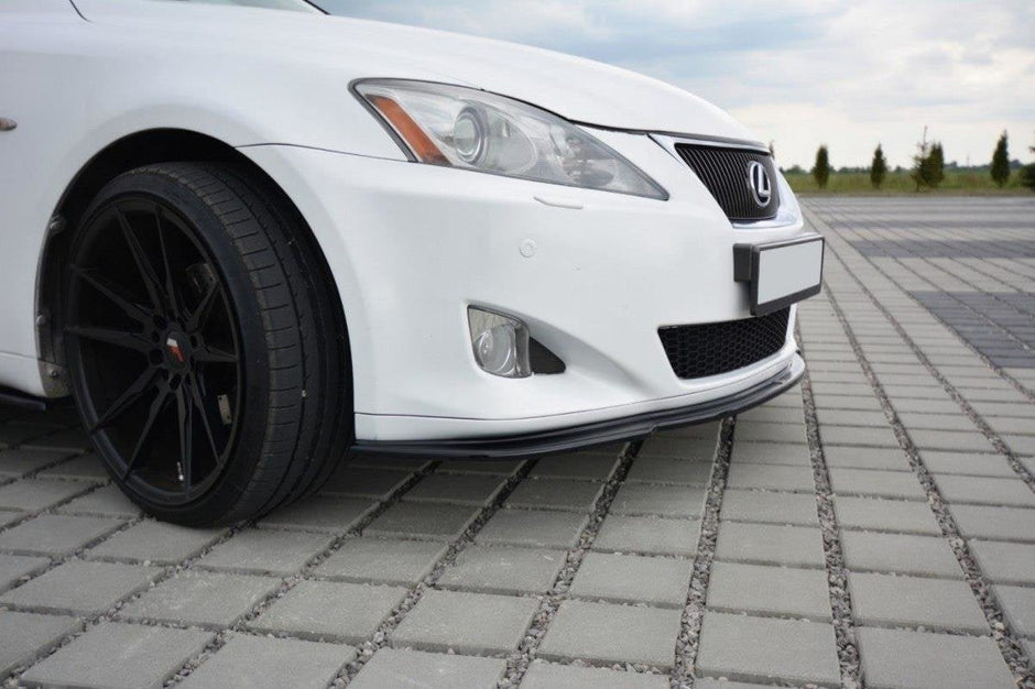 Frontläpp V.1 för Lexus IS Mk2