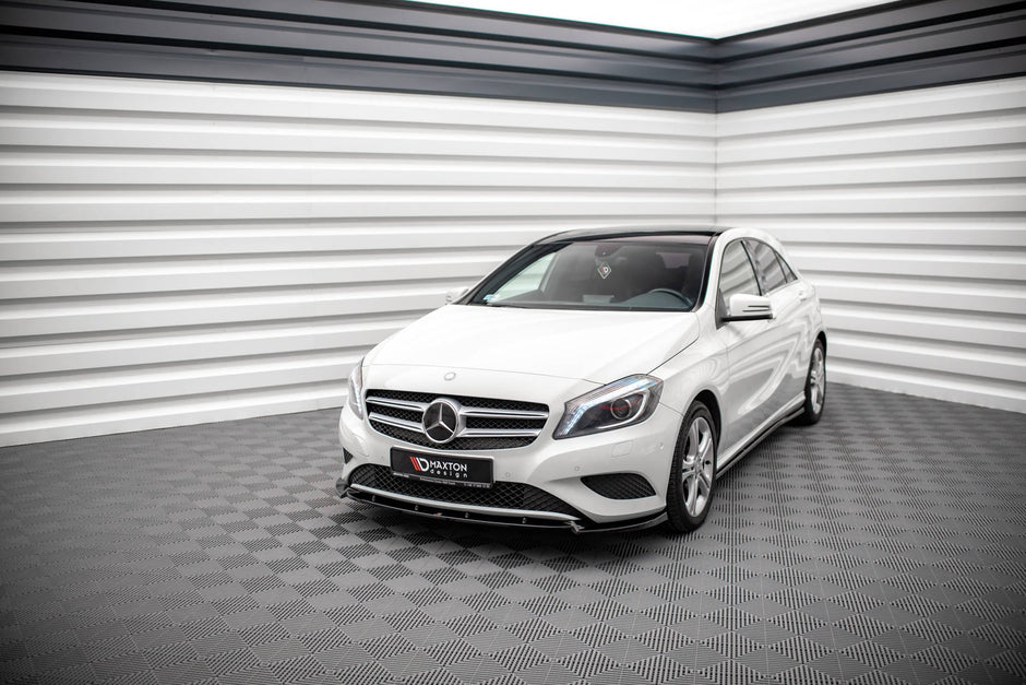 Frontläpp V.1 för Mercedes-Benz A W176