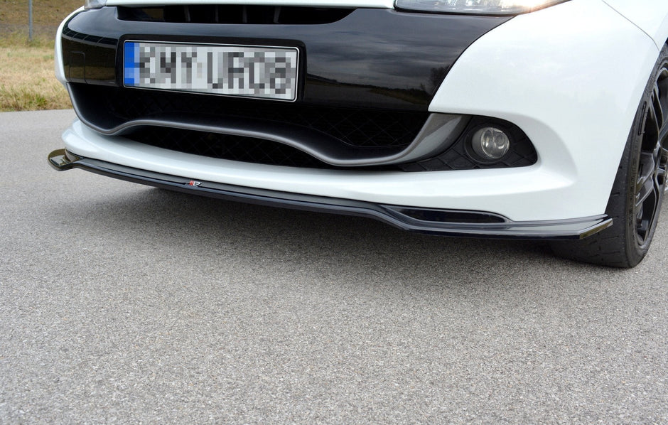 Frontläpp V.1 för Renault Clio Mk3 RS Facelift