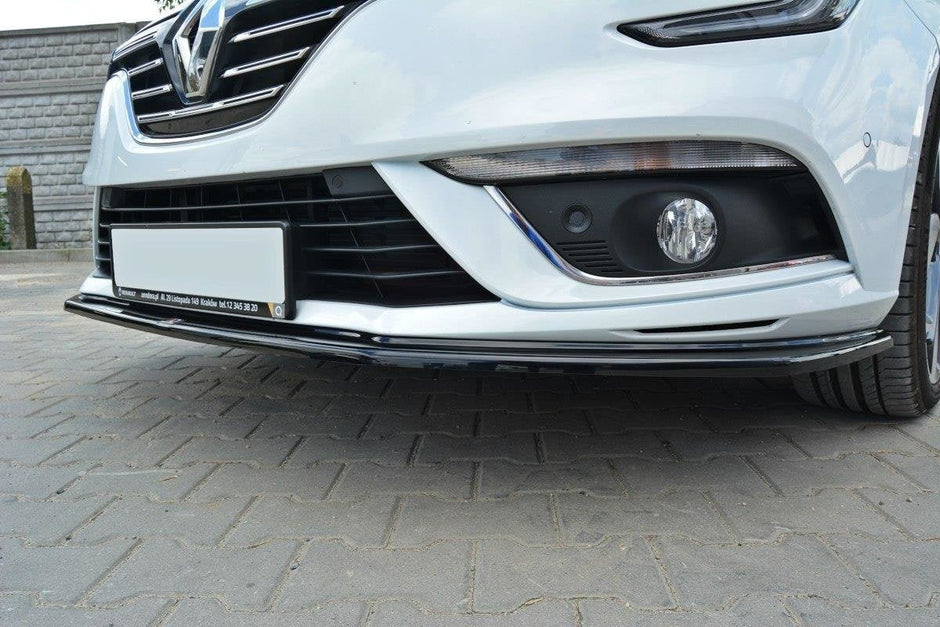 Frontläpp V.1 för Renault Megane Mk4 Hatchback