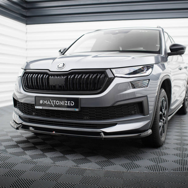 Frontläpp V.1 för Skoda Kodiaq Sportline Mk1 Facelift