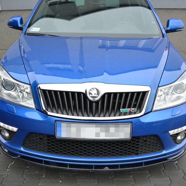 Frontläpp V.1 för Skoda Octavia RS Mk2 Facelift
