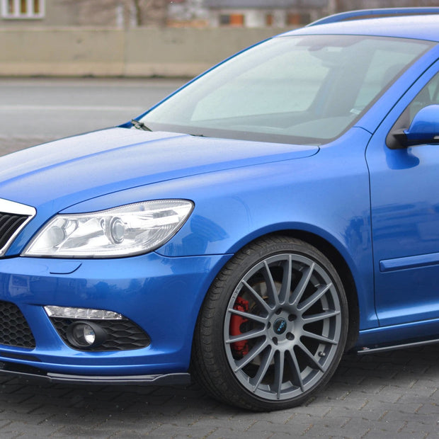 Frontläpp V.1 för Skoda Octavia RS Mk2 Facelift
