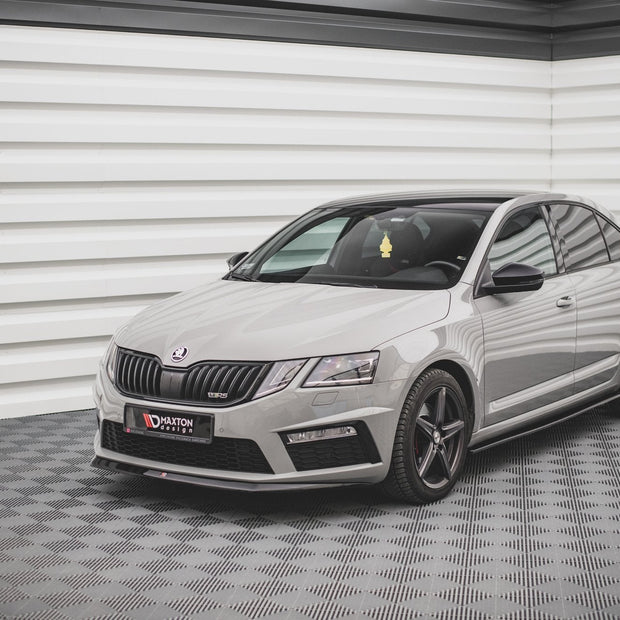 Frontläpp V.1 för Skoda Octavia RS Mk3 Facelift