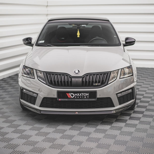 Frontläpp V.1 för Skoda Octavia RS Mk3 Facelift
