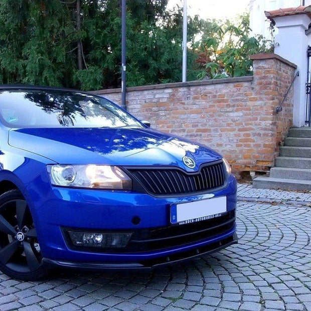 Frontläpp V.1 för Skoda Rapid