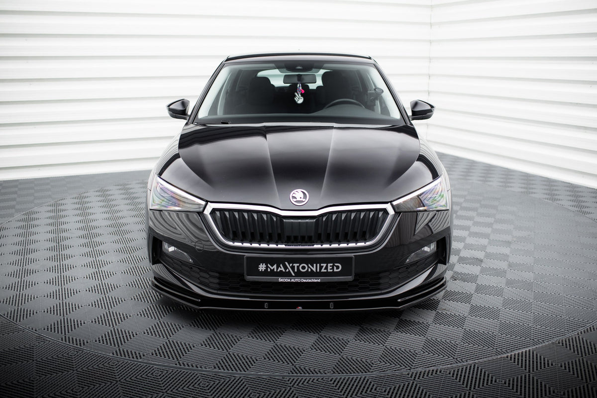 Frontläpp V.1 för Skoda Scala
