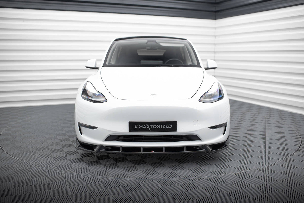 Frontläpp V.1 för Tesla Model Y