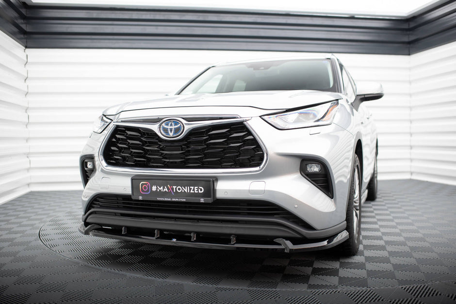 Frontläpp V.1 för Toyota Highlander Mk4