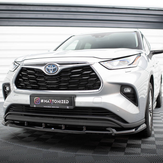Frontläpp V.1 för Toyota Highlander Mk4