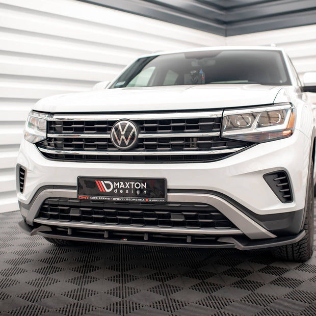 Frontläpp V.1 för Volkswagen Atlas Cross Sport
