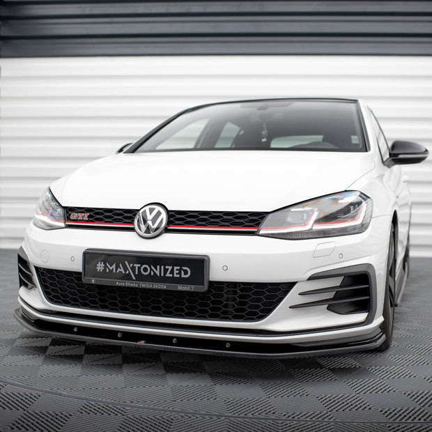Frontläpp V.1 för Volkswagen Golf GTI / GTD Mk7 Facelift