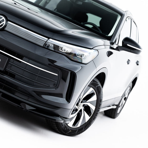 Frontläpp V.1 för Volkswagen Tiguan Mk3