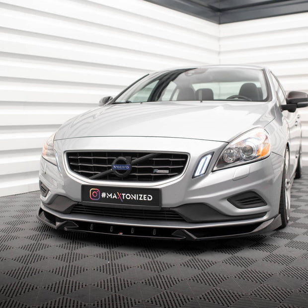 Frontläpp V.1 för Volvo S60 R-Design Mk2