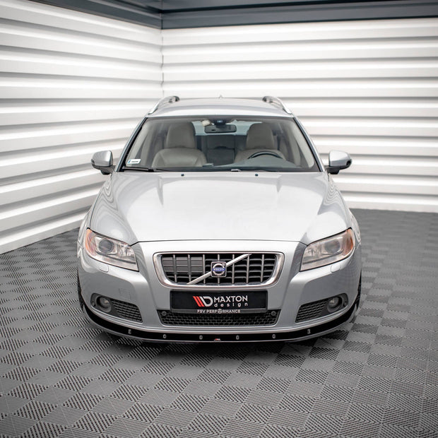 Frontläpp V.1 för Volvo V70 Mk3