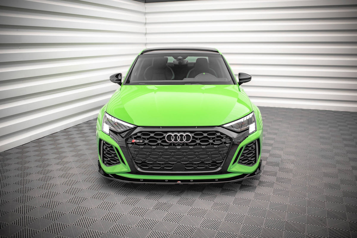 Frontläpp V.2 för Audi RS3 Sedan 8Y